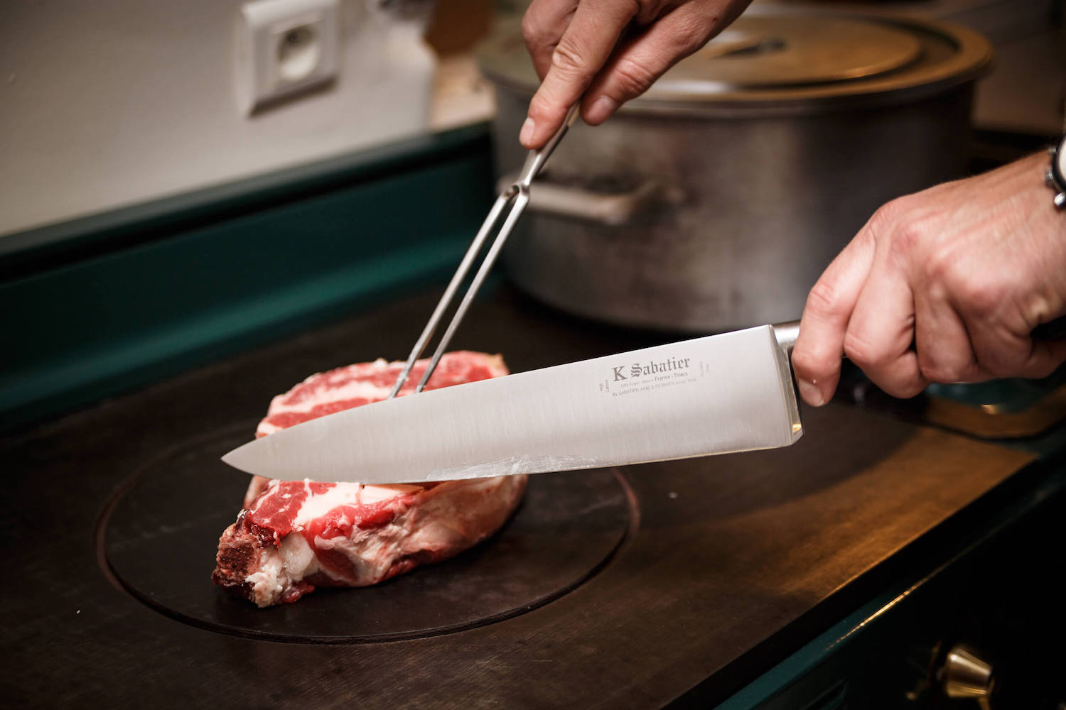 meat with k sabatier kitchen knives 
